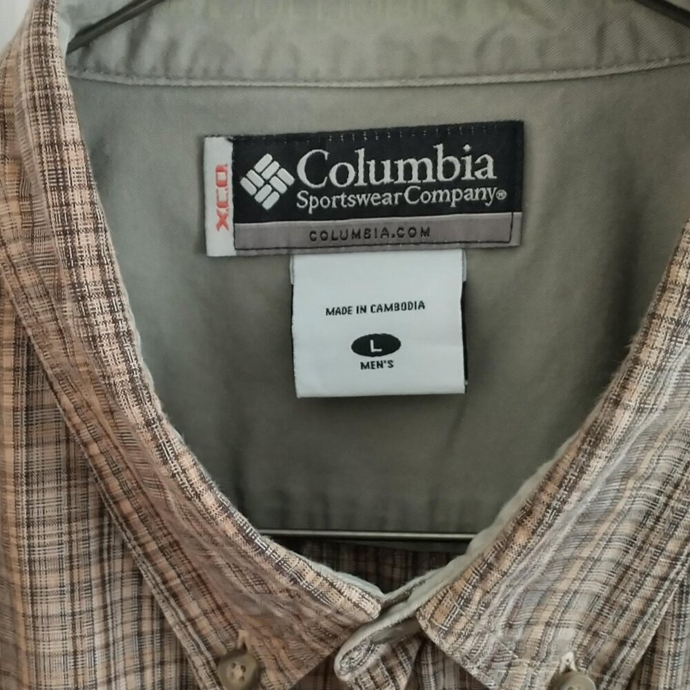 Columbia Long Sleeve Button Down Men's Shirt, Size Large, Brown/Tan - Picture 3 of 6